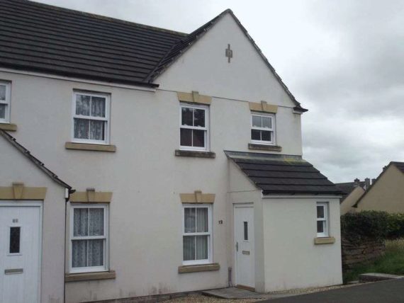 2 bedroom Detached t...